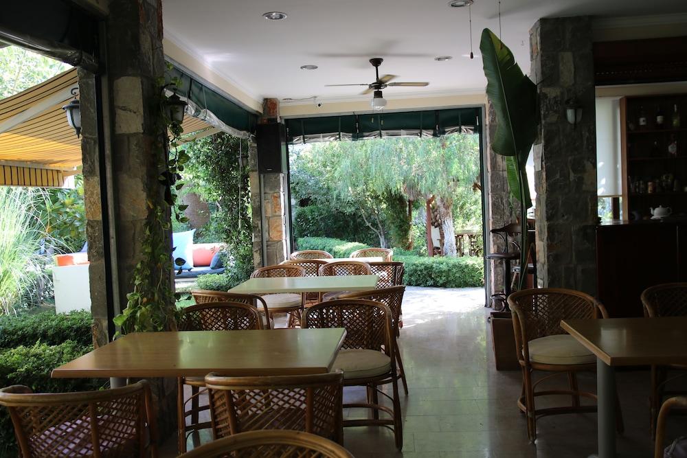 Hotel Dalos Gocek  Exterior photo